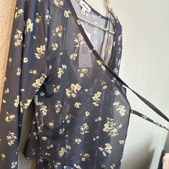 Juniors Dress Size Large - Picture 2 of 5